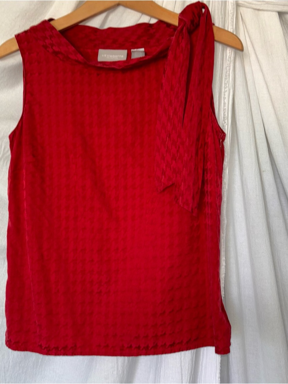 Liz Claiborne Red Houndstooth Sleeveless Tie-Shoulder Sleeveless Silk Blouse